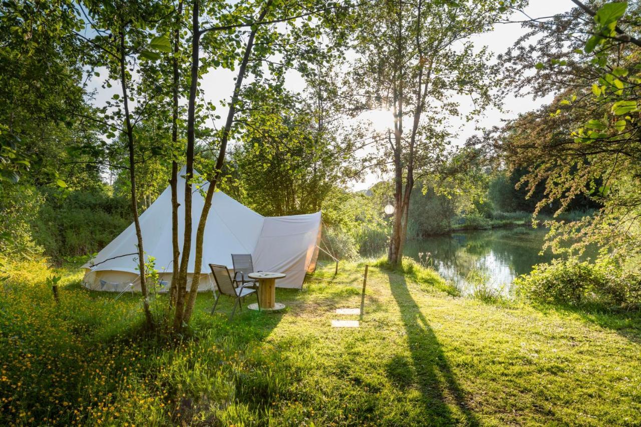 切斯特 Lloyds Meadow Glamping酒店 外观 照片